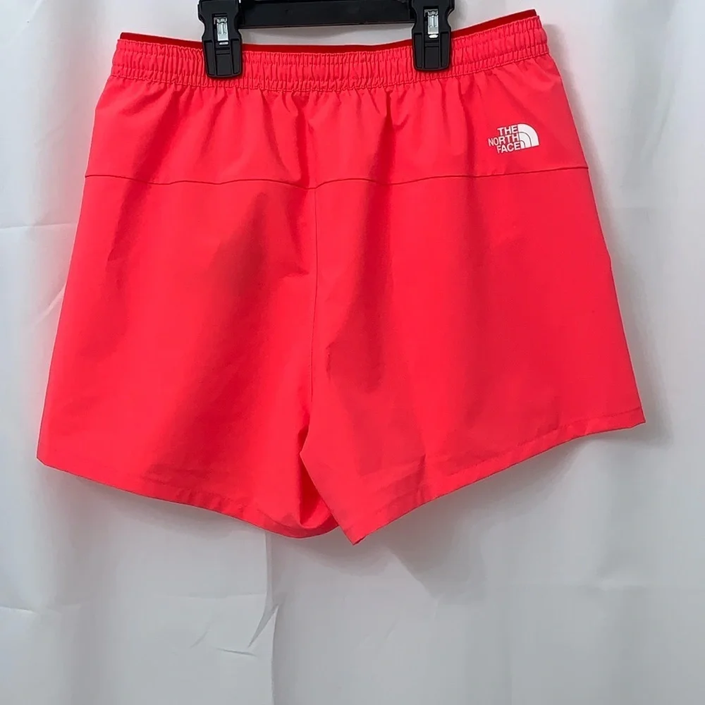 The North Face women’s north